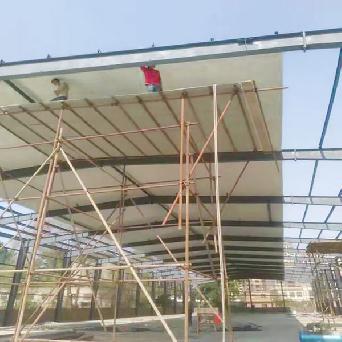 彩鋼房搭建現(xiàn)場
